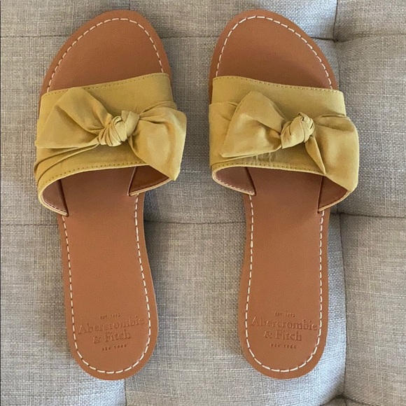 Abercrombie & Fitch Slide Sandals Size 9 - Picture 3 of 8